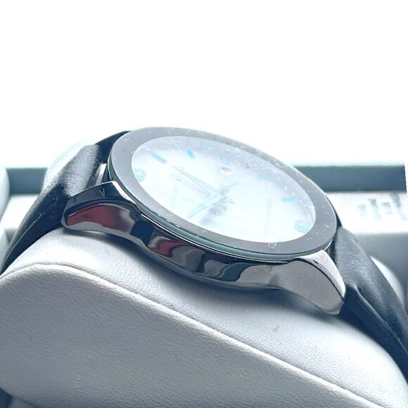 NIB GEOFFREY Beene Genuine Blue Sapphire Mens Analog Watch Style # GB8202GU - Picture 5 of 7